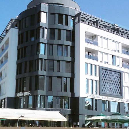Hotel "Jkc Banja Luka" Eksteriør billede