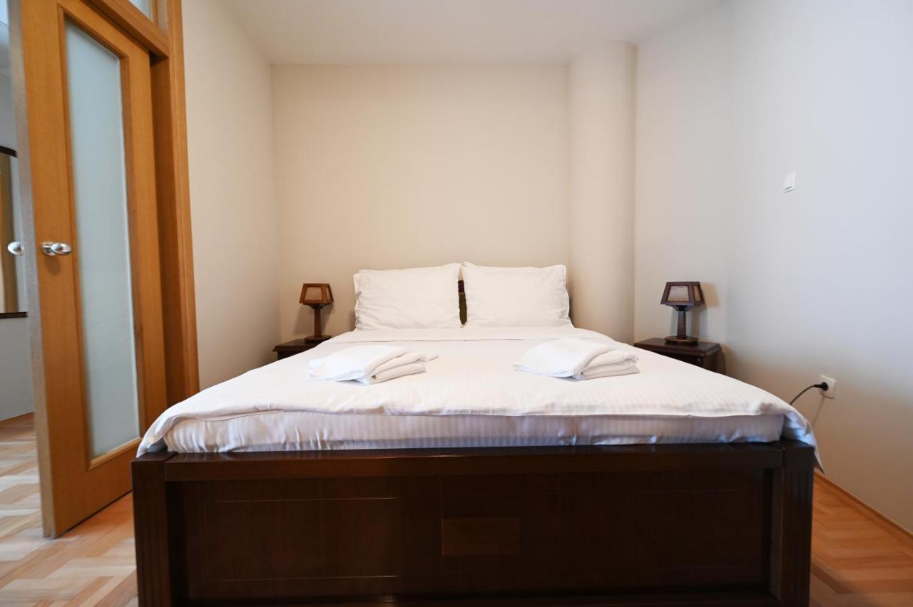 Hotel "Jkc Banja Luka" Eksteriør billede